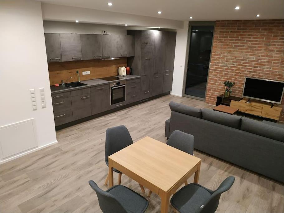 Edle First Class Ferienwohnung ريدلينغن المظهر الخارجي الصورة